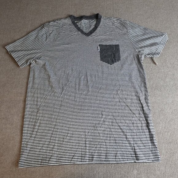 Psycho Bunny Shirt XL / 7 White Gray Striped Chest Pocket NEW - Picture 1 of 8